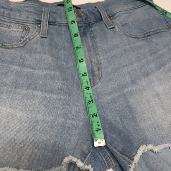 𝅺J. Crew Mercantile Cutoff Denim Shorts 26 - Picture 4 of 11